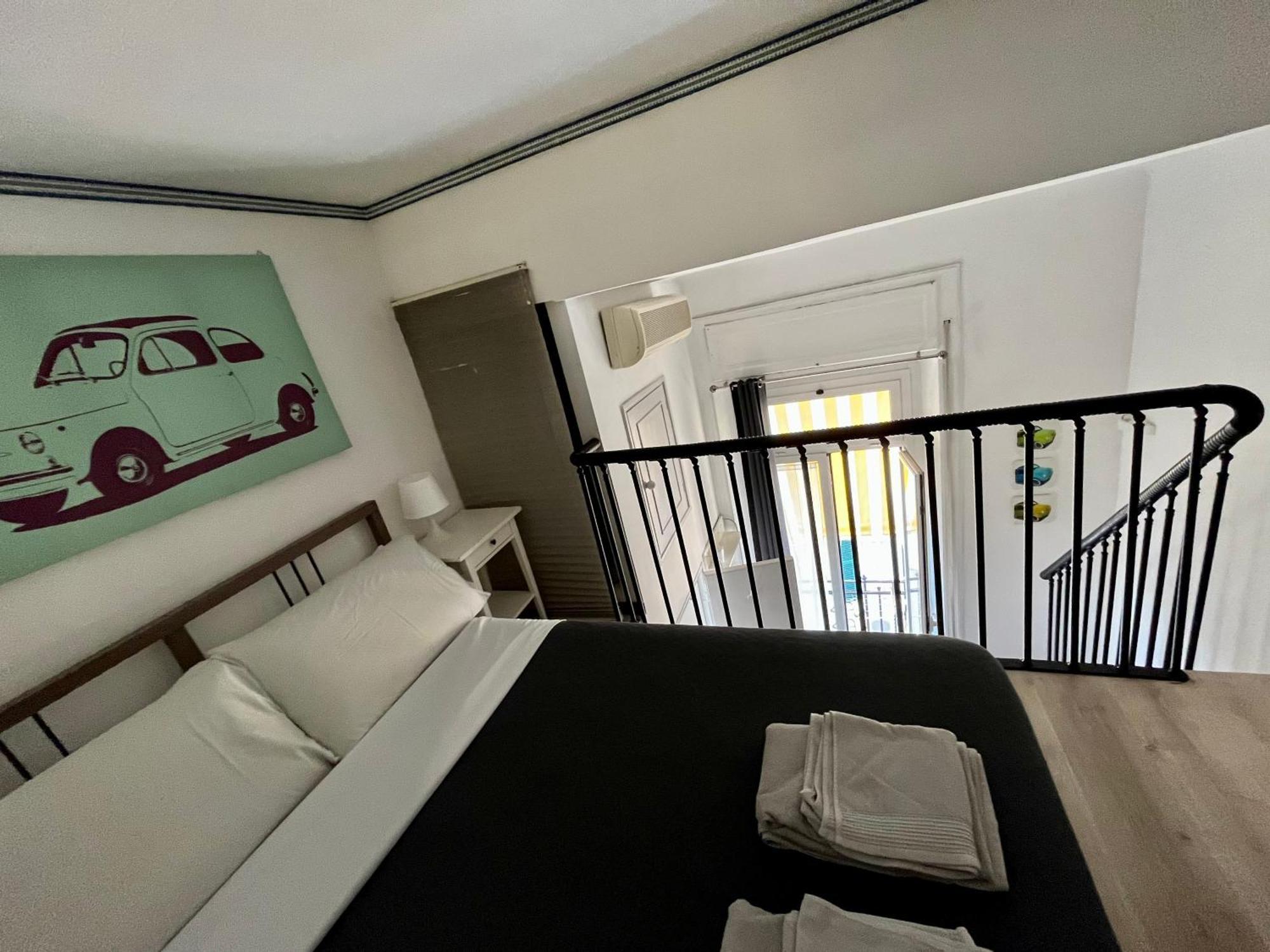 Studio Flat Ultimo Piano In Centro Rome Exterior photo